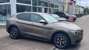 Alfa Romeo Stelvio Super Q4