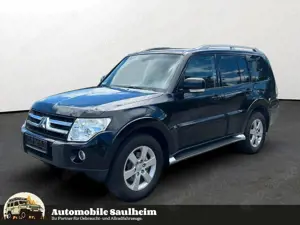 Mitsubishi Pajero 3.2 DI-D Intense*NUR 120TKM*AHK-3.3T*SHZ*