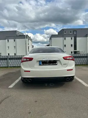 Maserati Ghibli 3.0 V6 ds 275cv auto