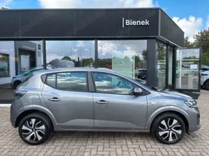 Dacia Sandero Expression TCe 100