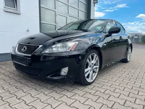 Lexus IS 250 SPORT/LEXUS S-HEFT/SHZ/NAVI/KAMERA