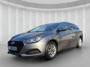 Hyundai i40 Kombi Trend 1.7 CRDi Klima*SitzLenkhzg*PDCv/h