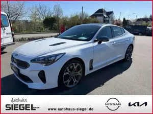 Kia Stinger GT 4WD*Metallic White Pearl*Schiebedach