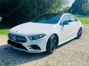 Mercedes-Benz A 200 A 200 7G-DCT AMG Line