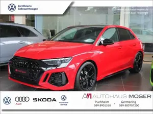 Audi RS3 Sportback quStr. Mtrx*Pano*SpAGA*BO*Design!!!
