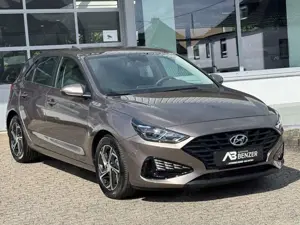 Hyundai i30 Select Mild-Hybrid/PDC/DAB/SHZ/KLIMA/TEMPOMA