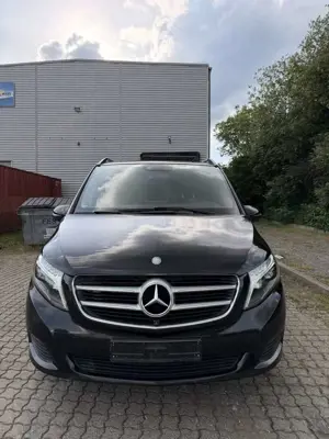 Mercedes-Benz V 250 (BlueTEC) d lang 7G-TRONIC Avantgarde