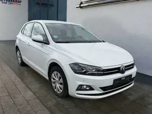 Volkswagen Polo VI Highline*8-fach*DAB*Sitzheizung*Garantie Klima