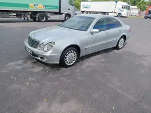 Mercedes-Benz E 220 CDI Sequentronic Classic