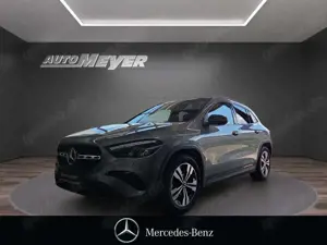 Mercedes-Benz GLA 180 PROGRESSIVE EDITION+NIGHT+AHK+360+DISTR+