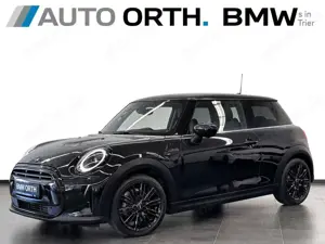 MINI Cooper AUT. NAVI LED SPORTSITZ KAMERA ACC DR.ASS