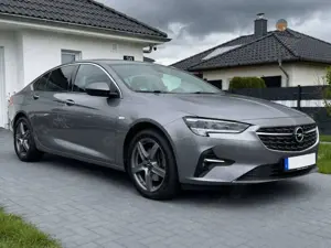 Opel Insignia Insignia Grand Sport 2.0 Diesel Automatik Business Elegance, TÜV / AU-neu.