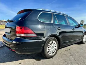 Volkswagen Golf Variant Golf VI Variant Diesel 1.6 TDI DPF Comfortline Bild 5