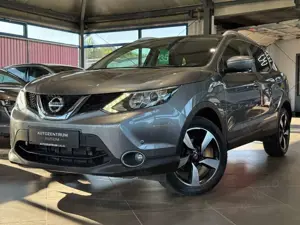 Nissan Qashqai 360° *HU/AU*SHZ*AHK*TEMPO*