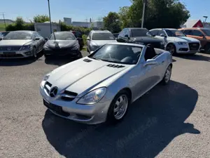 Mercedes-Benz SLK 200 Kompressor Roadster Auto Leder PDC