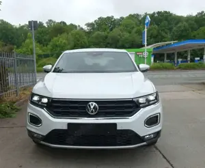 Volkswagen T-Roc 1.5 TSI DSG HIGHLINE*SPORT*LED*TEILLEDER*NAVI
