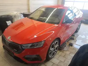 Skoda Octavia Lim. RS 2.0TDI DSG Navi SHZ ACC Head-Up
