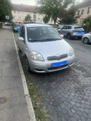 Toyota Yaris 1.0