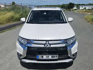 Mitsubishi Outlander Outlander 2.2 DI-D 4WD Aut. Top