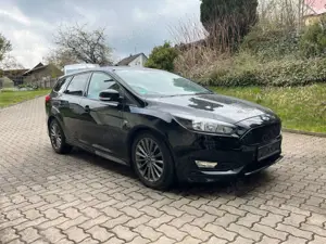 Ford Focus Turnier ST-Line - Navi, Klimaautomatic