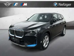 BMW iX1 xDrive30 LED RFK PDC Adap. M FAHRWERK