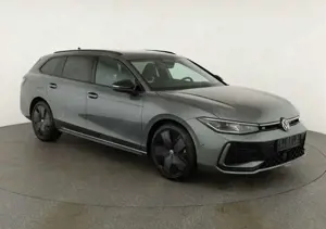 Volkswagen Passat Variant 2.0 TSI 195 kW 4Motion R-Line DSG 4M Black, HUD...