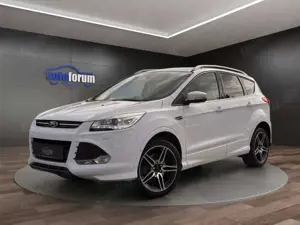 Ford Kuga Individual 4x4 Aut. XENON°NAVI°AHK°KAMERA