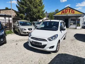 Hyundai i10 1.1 Classic WENIG KM  TÜV UND SERVICE NEU