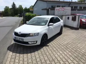 Skoda Rapid/Spaceback Ambition+Navi+Klima+Alu 8x