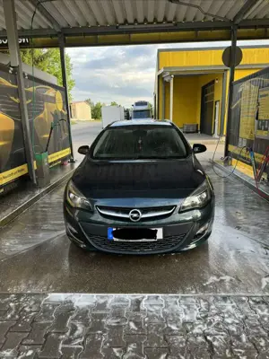 Opel Astra Active