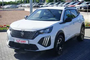Peugeot 2008 1.2 Hybrid 145 Aut. LED ACC Navi 360°