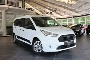 Ford Grand Tourneo