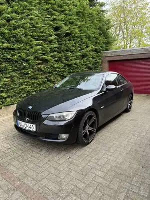 BMW 320 Coupe