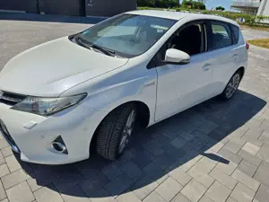 Toyota Auris Hybrid Start Edition