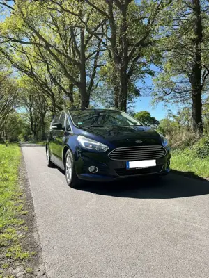 Ford S-Max Titanium AWD