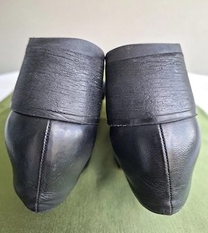 Tamaris Damen Slipper Halbschuh Gr. 39 schwarz, gut erhalten
