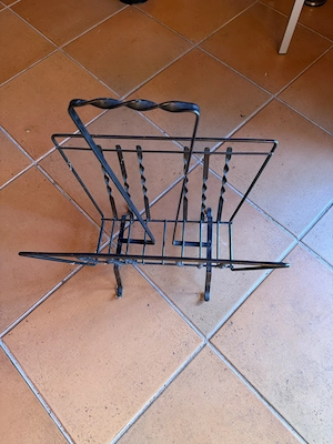 Zeitungständer - Metall