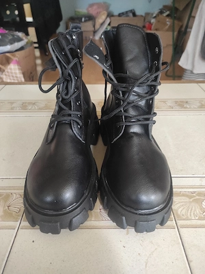 Plateaustiefel für Damen 