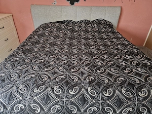 Moderne Tagesdecke 