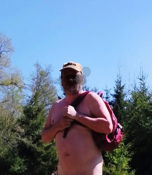 Suche nette Frau für freizügige Wanderungen 