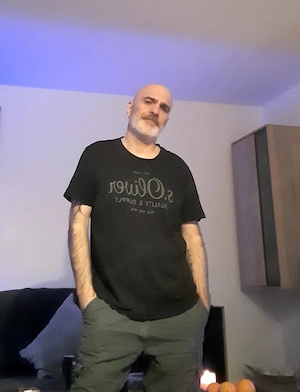 Ich M49j suche eine Frau ab 21-58j für ein Sextreffen.