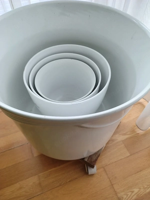 4 Stück Scheurich Blumenübertopfe weiß 42 cm, 25 cm, 20 cm und 17 cm