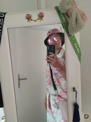 Hot Summer für Gay Bi Hetero Männer ab 30!Jahre  in bzw aus Magdeburg Callboy zur Verfügung 