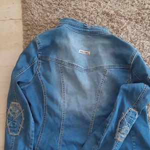 einzigartige damenjeansjacke 