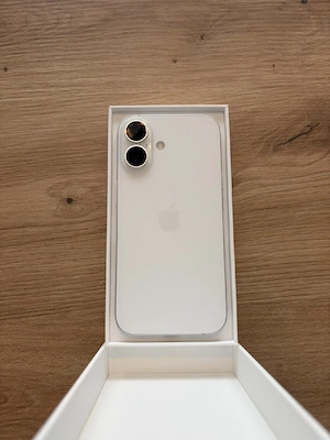 Apple iPhone 16 weib iphone 16 , 128GB - 100% Akku 