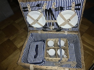 Picknick Koffer für 4 Personen 