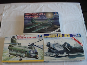 3 alte Italeri Flugzeug Bausätze 1:72 neuwertig OVP