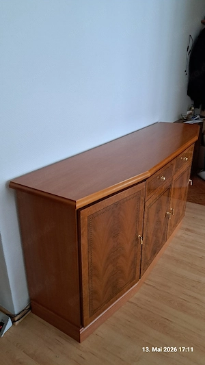 Hochwertiges Sideboard sucht neues Zuhause 
