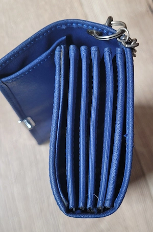 Kellnerbörse blau aus robustem, pflegeleichtem Kunstleder inklusive passender Sicherh Bild 7
