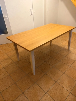 Tisch Esstisch hochwertig massiv Buche ausziehbar